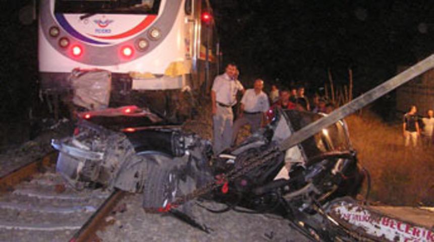 Aydın'da tren kazası: 2 &ouml;l&uuml;!