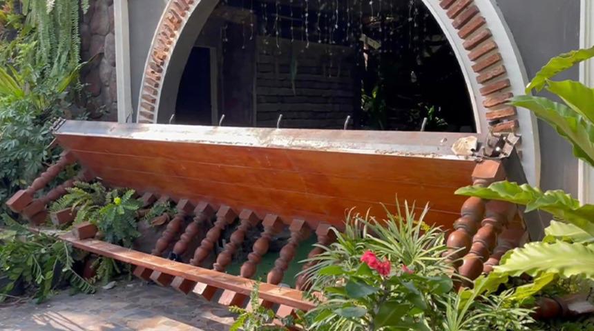 Kameraya poz verdikleri sırada dehşeti yaşadılar! 13 kişi yaralandı