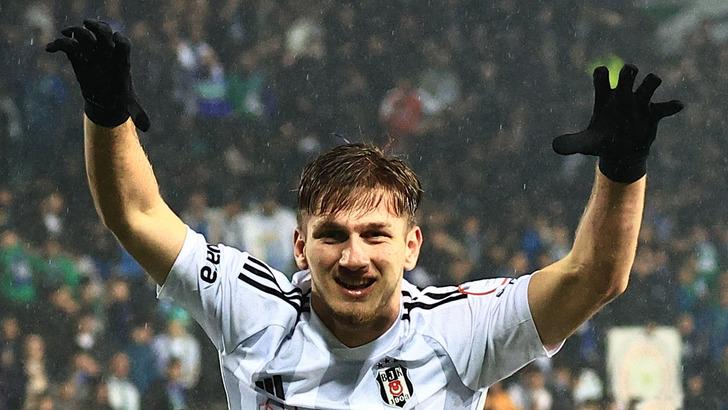 Derbinin kahramanı Beşiktaş'ın yerli Agüero'su Semih Kılıçsoy'dan maçın ardından Arda Güler ve Sacha Boey sorusuna yanıt! G3