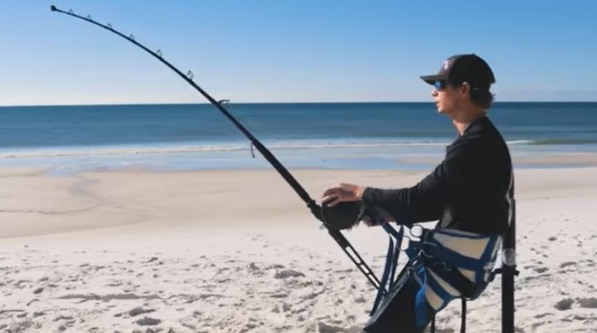 "En büyük köpek balığını yakalama" organizasyonu! 3.6 metre ve 550 kilo köpek balığı yakaladılar: Tam 1 saatte kıyıya çekebildiler!