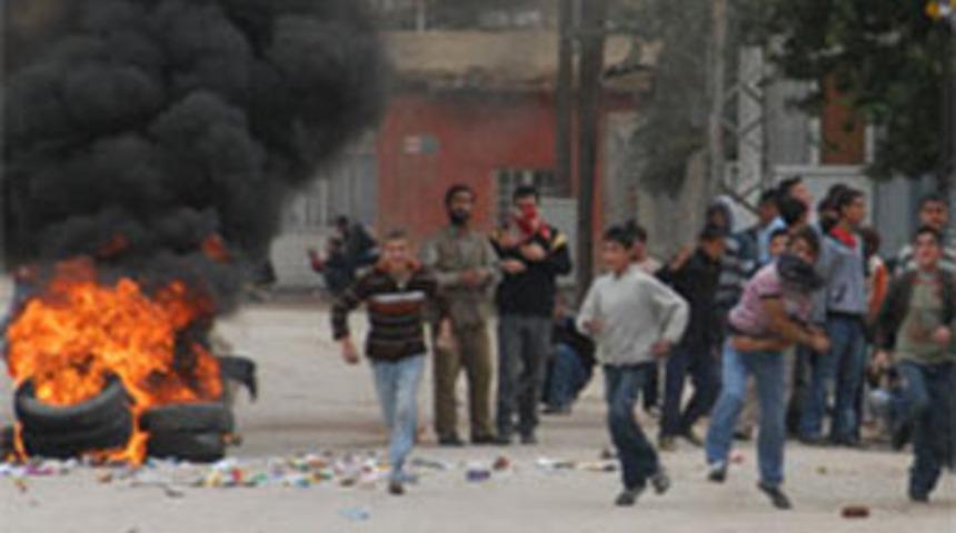 Bu da "K&uuml;rt Sorununa İslami &Ccedil;&ouml;z&uuml;m"