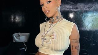 Doja Cat yine yaptı yapacağını! Grammy'de frikikten kaçamadı, Türk modacının adını alnına kazıdı