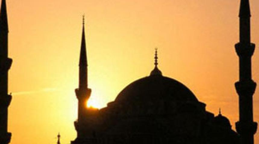 Ezanın sesi kısıldı