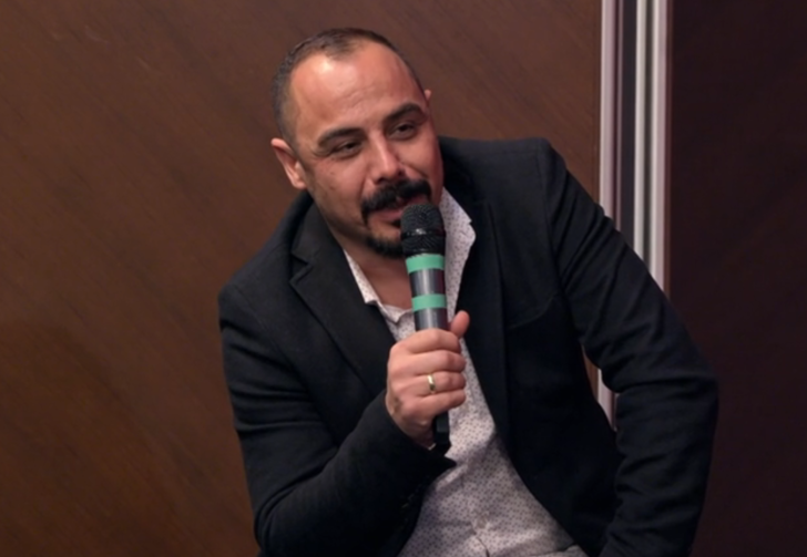 Hasan Can Kaya'nın programı Konuşanlar'a katılan karı-koca şoke etti! "Arabada prezervatif çöpü buldum..." G1