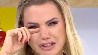 Ece Erken'in başı takıntılı hayranıyla dertte! Kapısına kadar dayandı: Beni dağa kaldırmakla tehdit ediyor