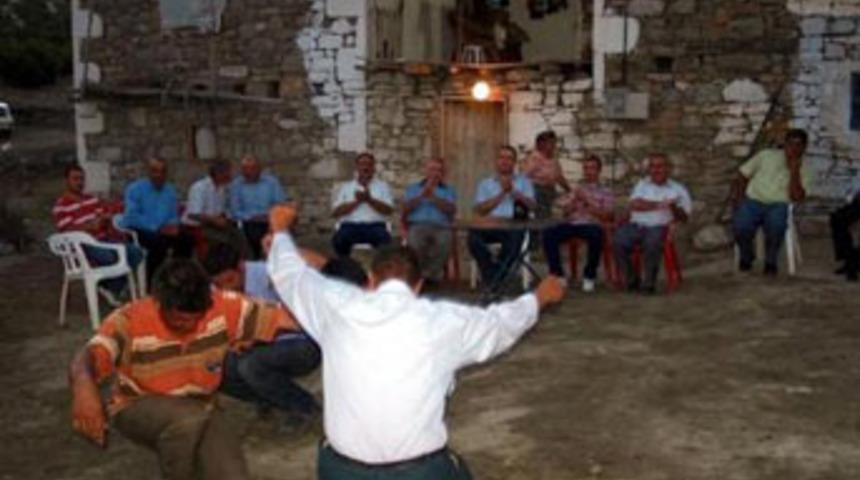 60 yıl sonra elektriğe kavuştular