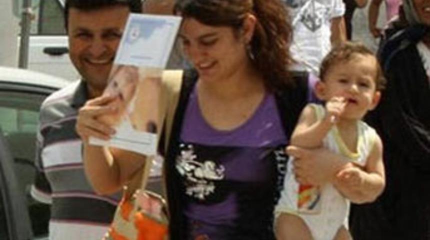 Cezaevine girmemek i&ccedil;in s&uuml;rekli doğuruyor!