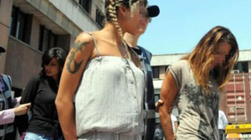 70 milyonun bilgilerini &ccedil;aldılar