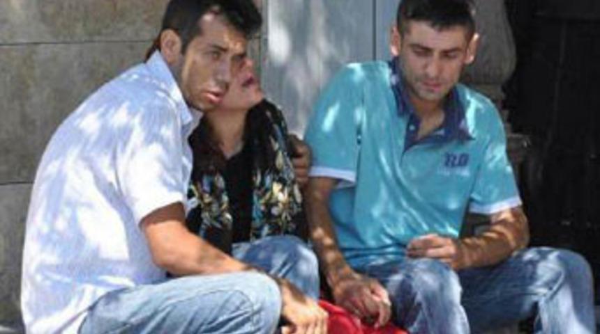 Hikayeleri y&uuml;rekleri dağladı