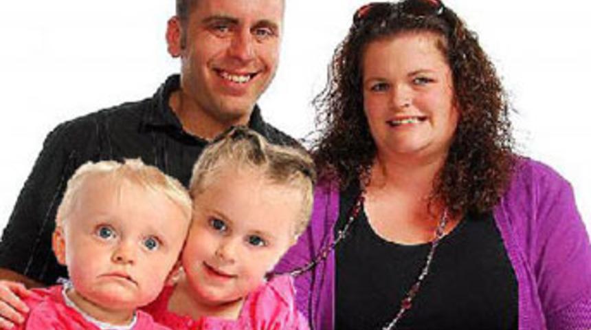 Boğazlarını kesip intihar etti