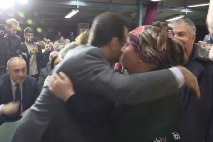 İmamoğlu ile vatandaş arasında ilginç diyalog: Kredi çekeceğim deyince karşı çıktı G2