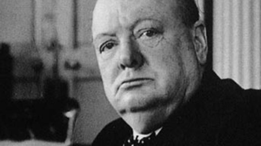 Churchill UFO olayını gizlemiş!