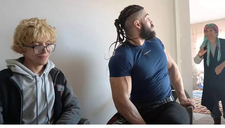 'Tablet Reis' olarak tanındı! Acı dolu hikayesi gündemde: 35 kilo, çalışamıyor, 3 kişiyle bir odada yaşıyor... G4