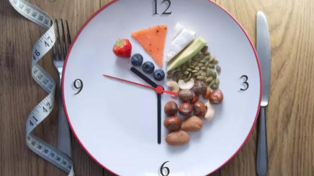 Sabah kahvaltı etmeyenleri üzecek haber! Daha çok kilo alıyorlar... 'En sağlıklı saat 08.11'