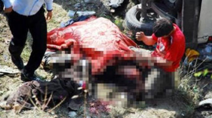 Anne kız &ouml;ld&uuml;, baba kahroldu