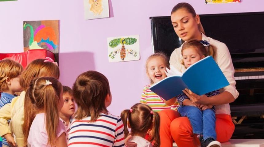 &lsquo;Tatilde At&ouml;lye&rsquo; Hem Eğlendirecek Hem &Ouml;ğretecek