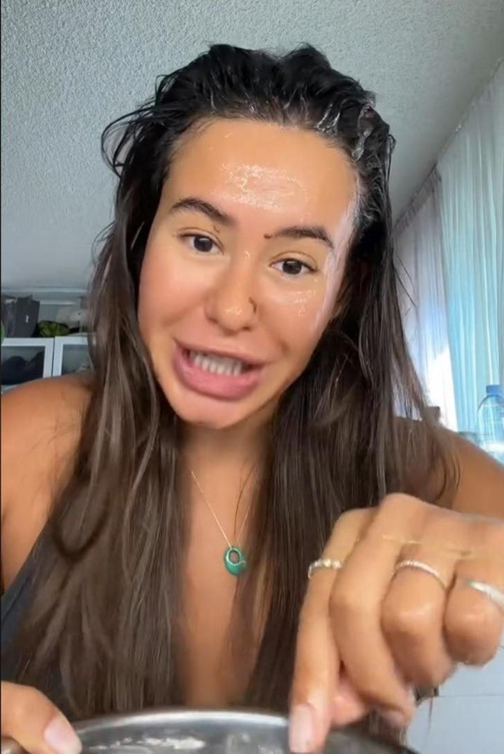 Evde yapılan doğal botoks maskesi sosyal medyada gündem oldu! 'Cildim çok parlak göründü' G2