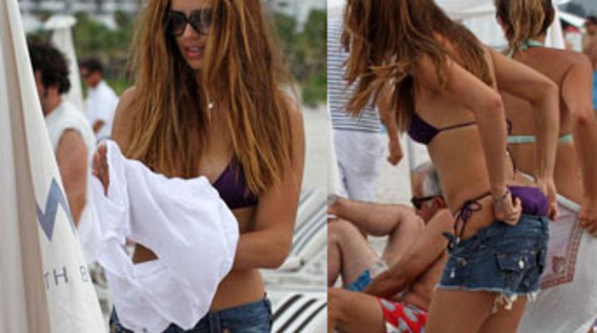 Adriana halk plajında