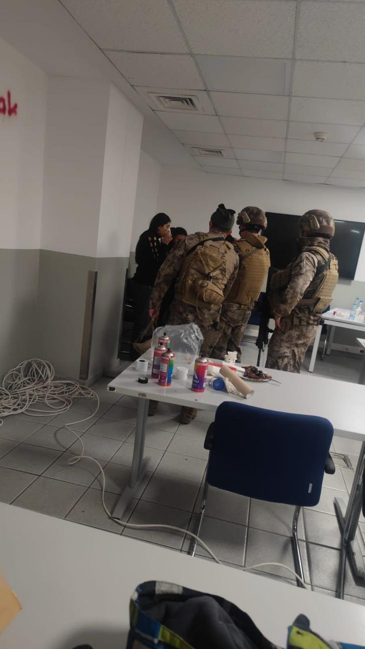 Kocaeli'de 7 kişiyi rehin almıştı! Detaylar ortaya çıktı: Bakın nasıl yakalanmış G3