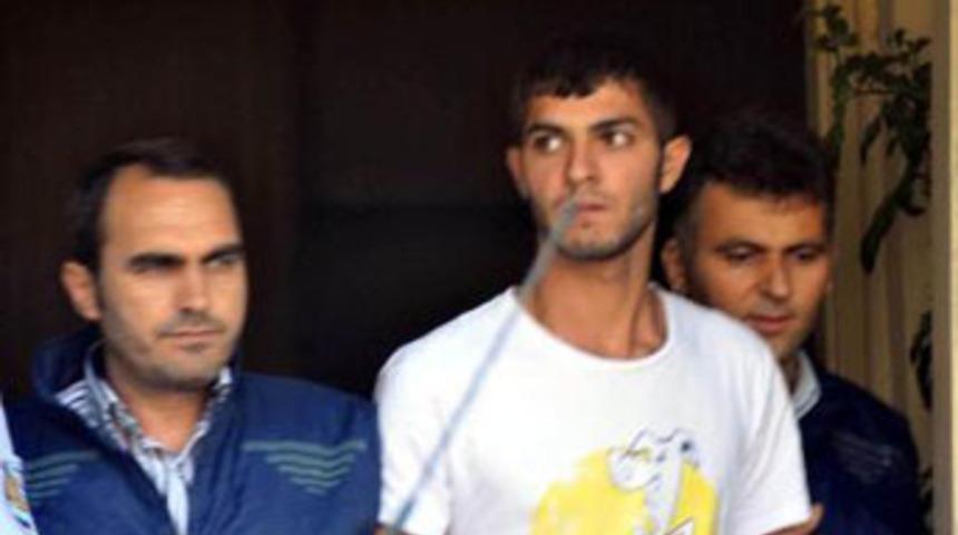 Arkadaşlarına gasp tuzağı kurdu