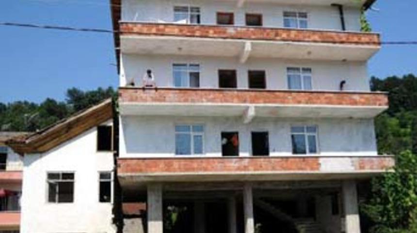 Rize'de yine fıkralık olay