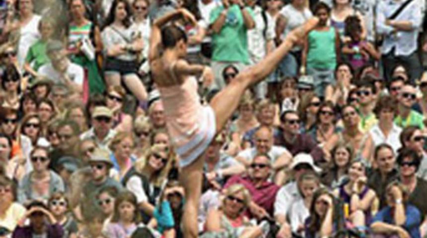 Festivalde toplu tecav&uuml;z!