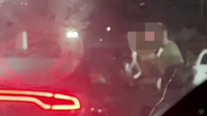 Sevgilisini aldatırken suçüstü yakalamak için otelin önünde kamp kurdu! Aldatan sevgilinin tepkisi herkesi şoke etti