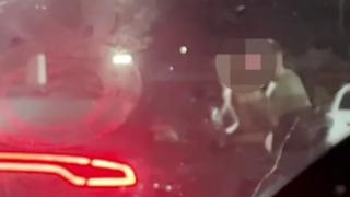 Sevgilisini aldatırken suçüstü yakalamak için otelin önünde kamp kurdu! Aldatan sevgilinin tepkisi herkesi şoke etti