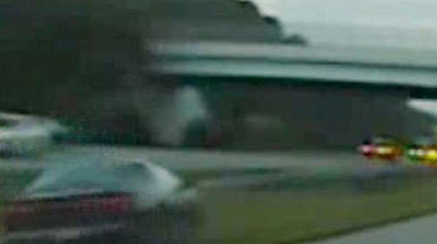 Kara şimşek parampar&ccedil;a oldu