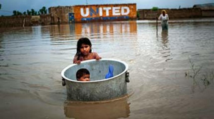 &Ccedil;ocuklar a&ccedil;lıktan &ouml;lmeye başladı!