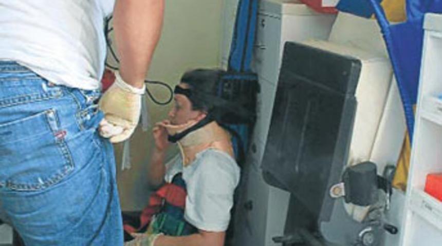 Hemşire yaralandı, hasta &ouml;ld&uuml;