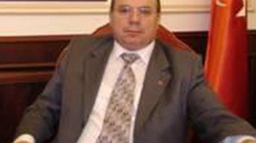 Iğdır Valisi &Ccedil;i&ccedil;ek: Biz iktidarın valisiyiz