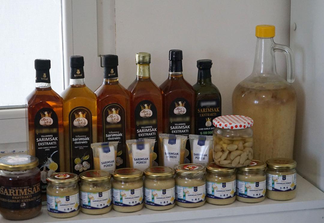 Sofralarda ket&ccedil;ap ve mayonezin yerine ge&ccedil;ecek! 'Yıllandık&ccedil;a değer kazanıyor, 30 yıl raf &ouml;mr&uuml; var' Lezzeti damak &ccedil;atlatıyor, hastalıklara karşı zırh gibi koruyor