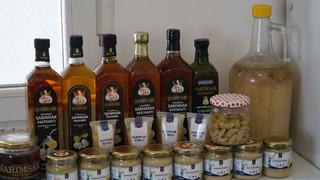 Sofralarda ketçap ve mayonezin yerine geçecek! 'Yıllandıkça değer kazanıyor, 30 yıl raf ömrü var' Lezzeti damak çatlatıyor, hastalıklara karşı zırh gibi koruyor