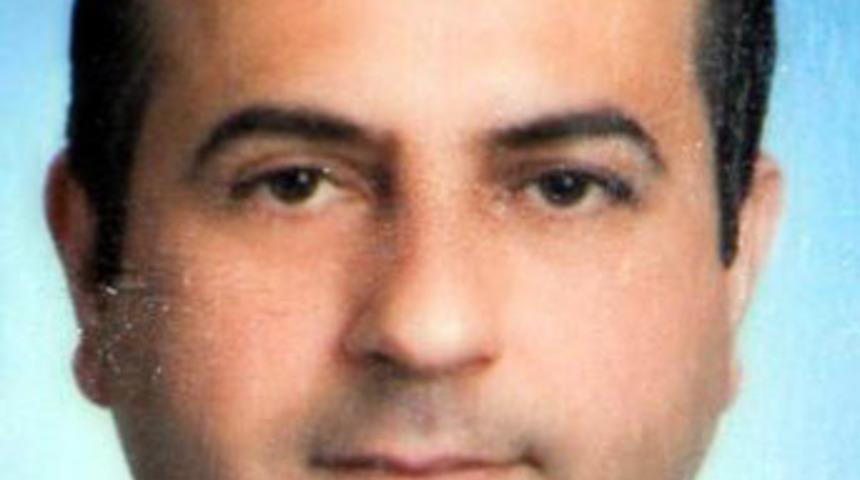 S&ouml;zleşmeli &ouml;ğretmen hamallık yaparken &ouml;ld&uuml;