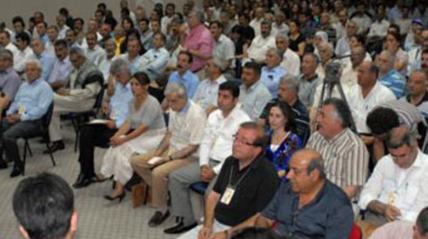 Diyarbakır'da "&ouml;zerklik" konuşuluyor