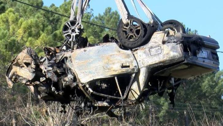 İstanbul'da kahreden kaza: 5 kişilik aileyi taşıyan otomobil yandı, içindeki karı-koca hayatını kaybetti G2