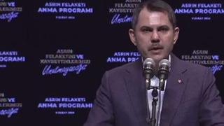 Murat Kurum depremzedelerle buluşmasında gözyaşlarını tutamadı: Biz elimizi oradan çekmeyeceğiz