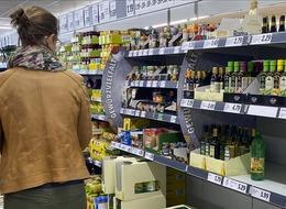 Euro Bölgesi'nde tüketicilerin enflasyon beklentisi düştü