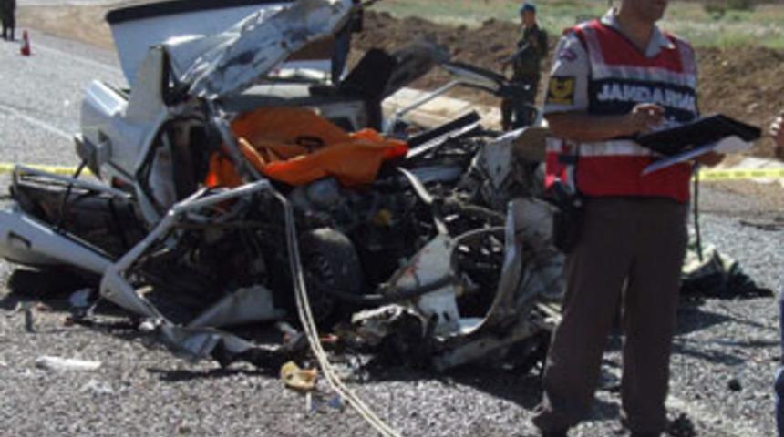 Kazada bir aile yok oldu