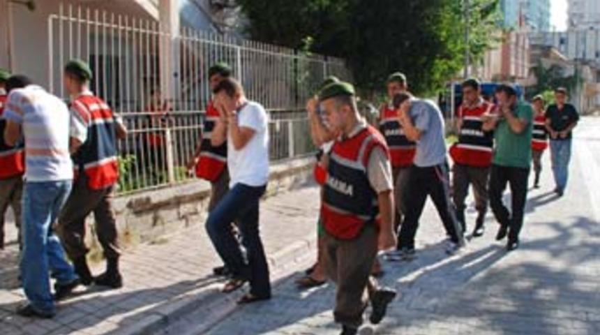 Flaş...Adana'da dev KPSS operasyonu!