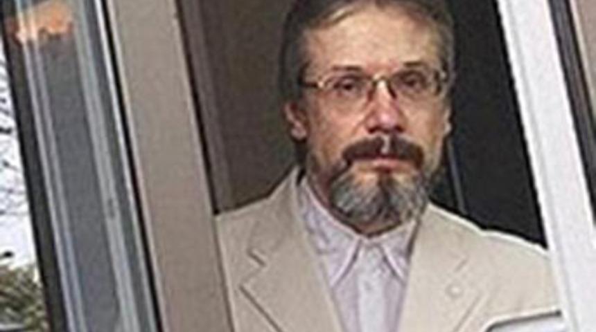 Dindar olmayan kovulacak!