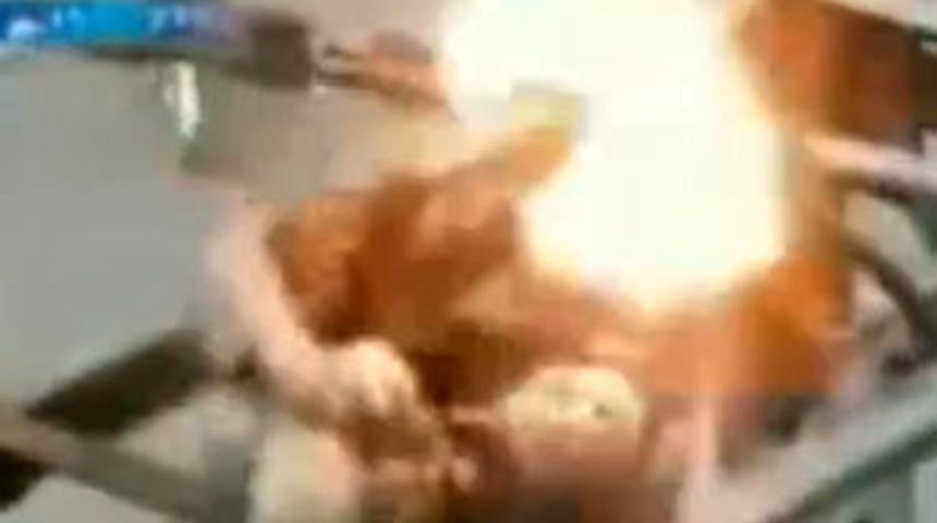 Korkun&ccedil; intihar kamerada!