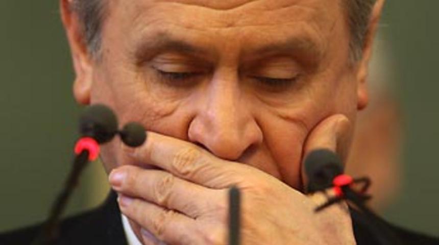 Yıllardır sakladığı sır gibi g&ouml;r&uuml;şme!