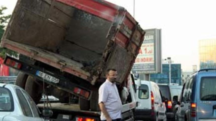 Bursa'da faciaya davetiye