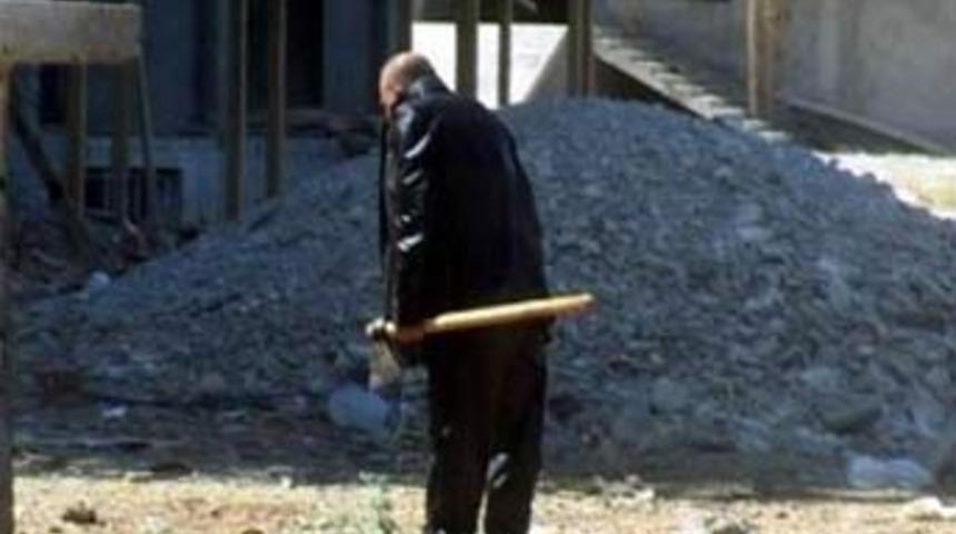 Eli baltalı şahıs tazyikli suyla yakalandı