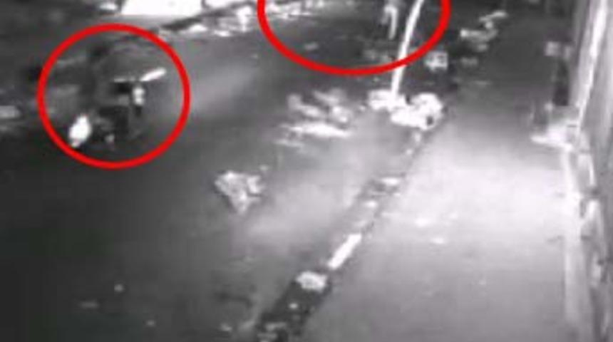 14 yaşındaki Emrah b&ouml;yle &ouml;ld&uuml;r&uuml;ld&uuml;!