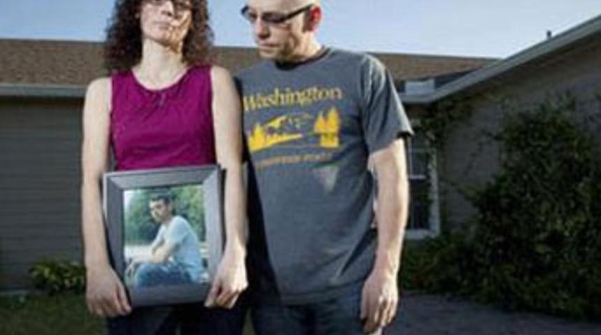 Spor olsun diye sivil vurup parmak kesmişler