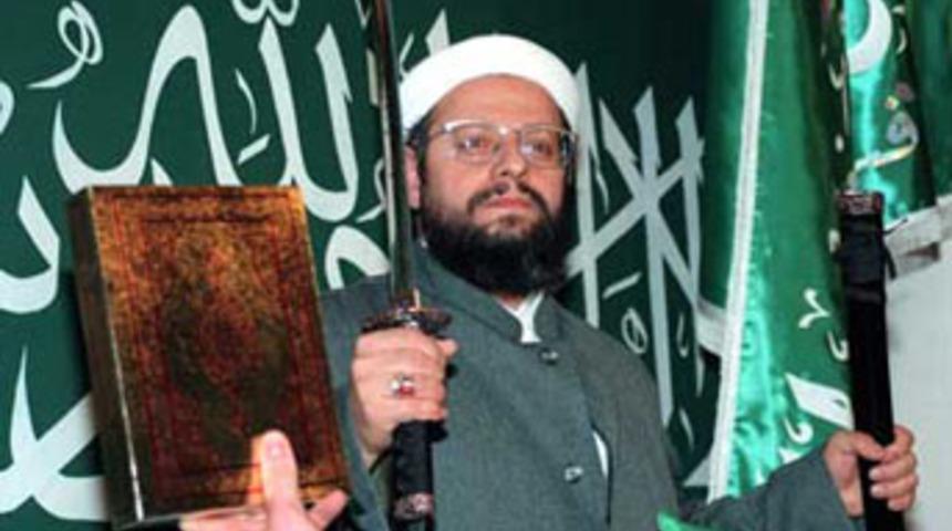 Metin Kaplan'a 17,5 yıl hapis