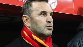 Galatasaray'da Okan Buruk'tan transfer itirafı! ''Sağ bek için hazır bir oyuncu ile anlaştık''
